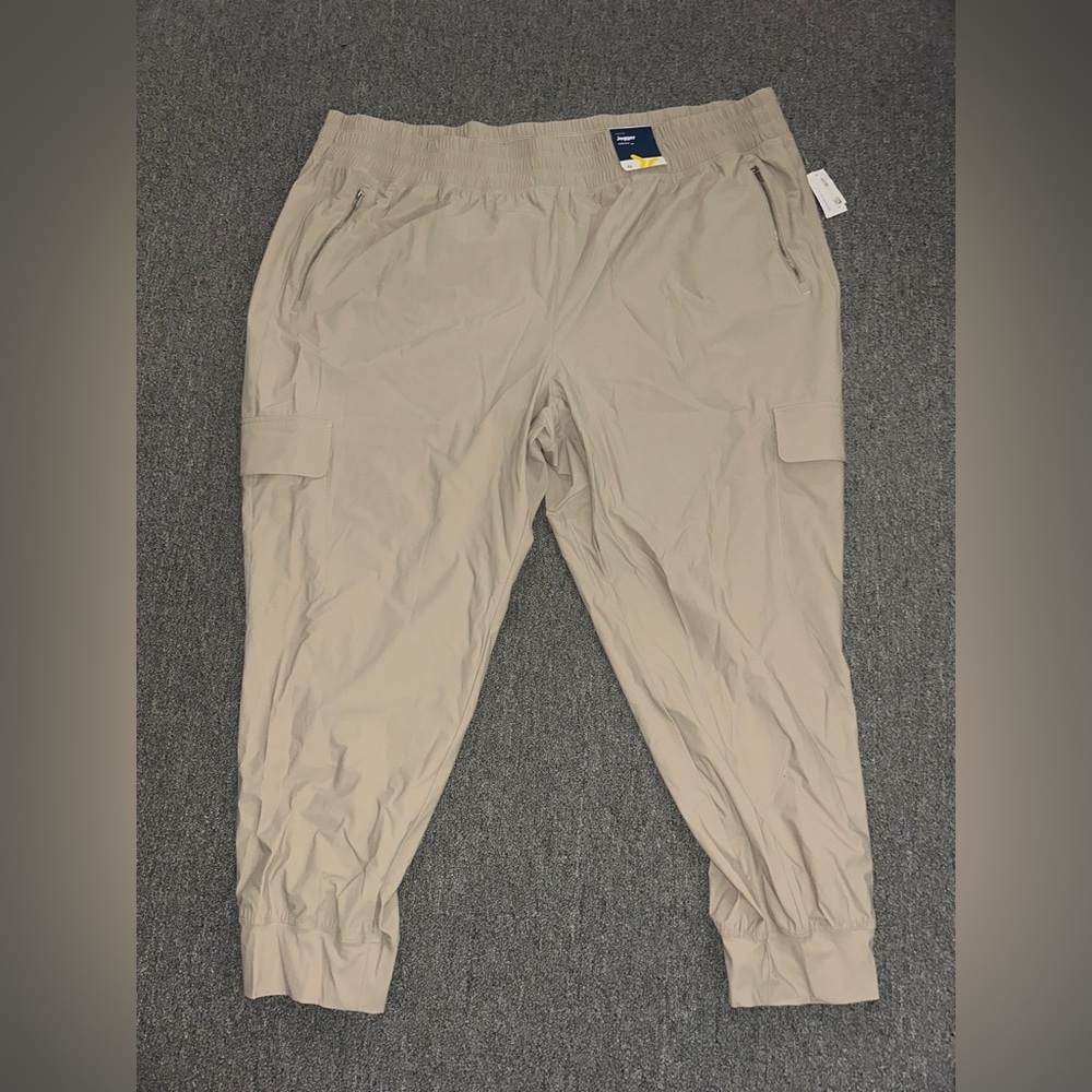 Old Navy Women's Beige Cargo Pants